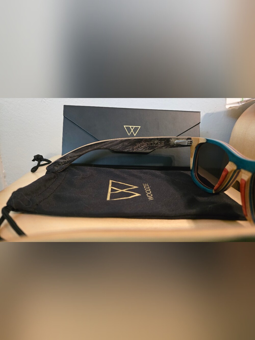 Woodzee Blue/Green/Tan Wood Reclaimed Skateboard Sunglasses S/M - Picture 3 of 5